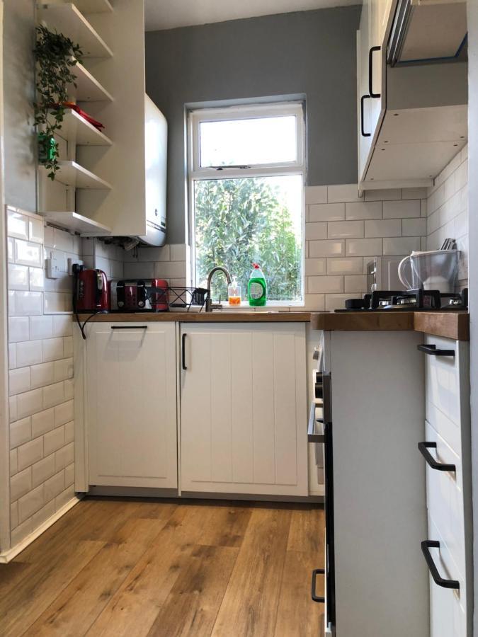 Lovely 3 Beds House 6 Guests King Beds Sheffield Exteriör bild